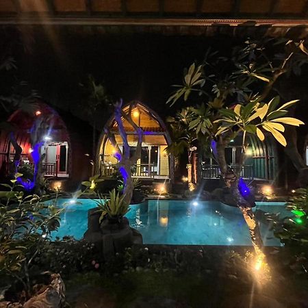 Villa Telaga Wana 苏卡瓦提 外观 照片