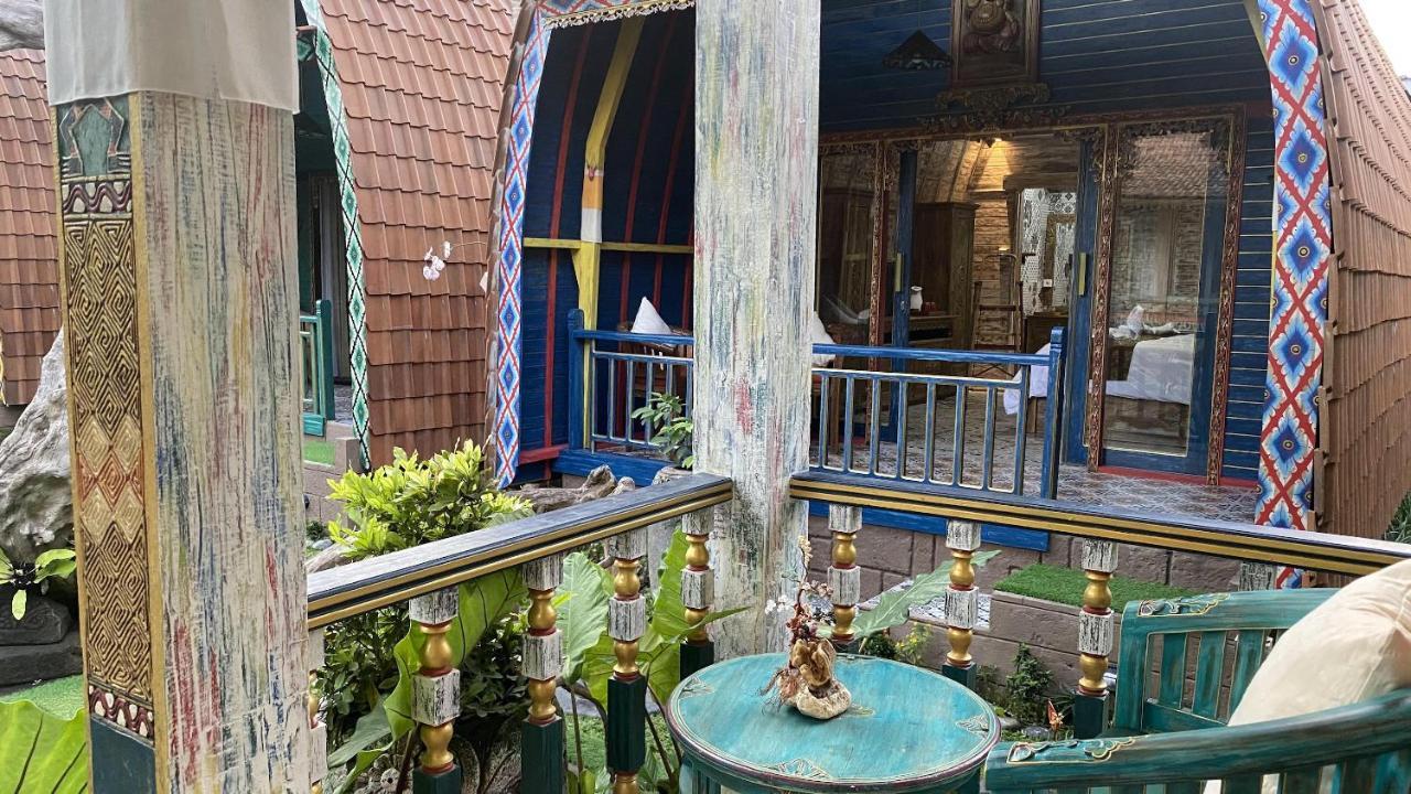 Villa Telaga Wana 苏卡瓦提 外观 照片