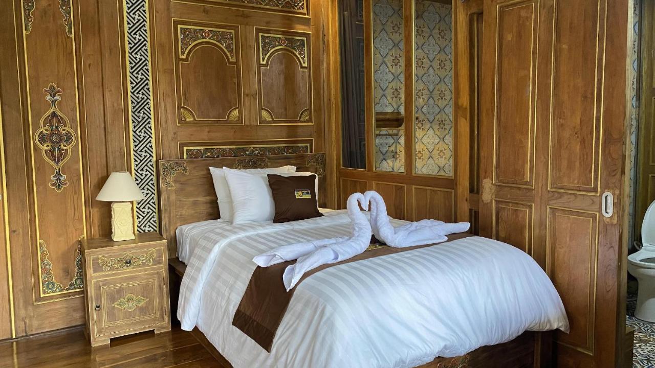 Villa Telaga Wana 苏卡瓦提 外观 照片