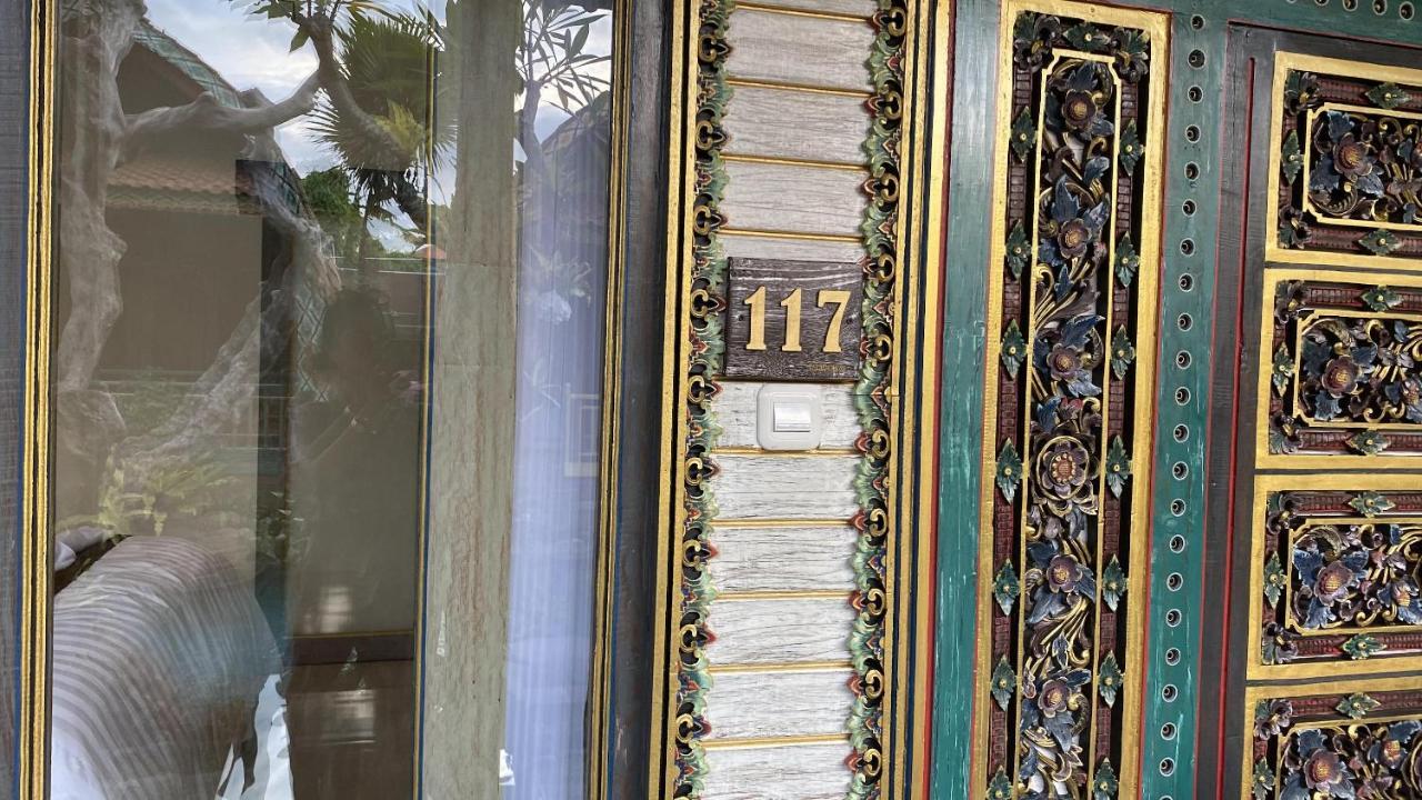 Villa Telaga Wana 苏卡瓦提 外观 照片