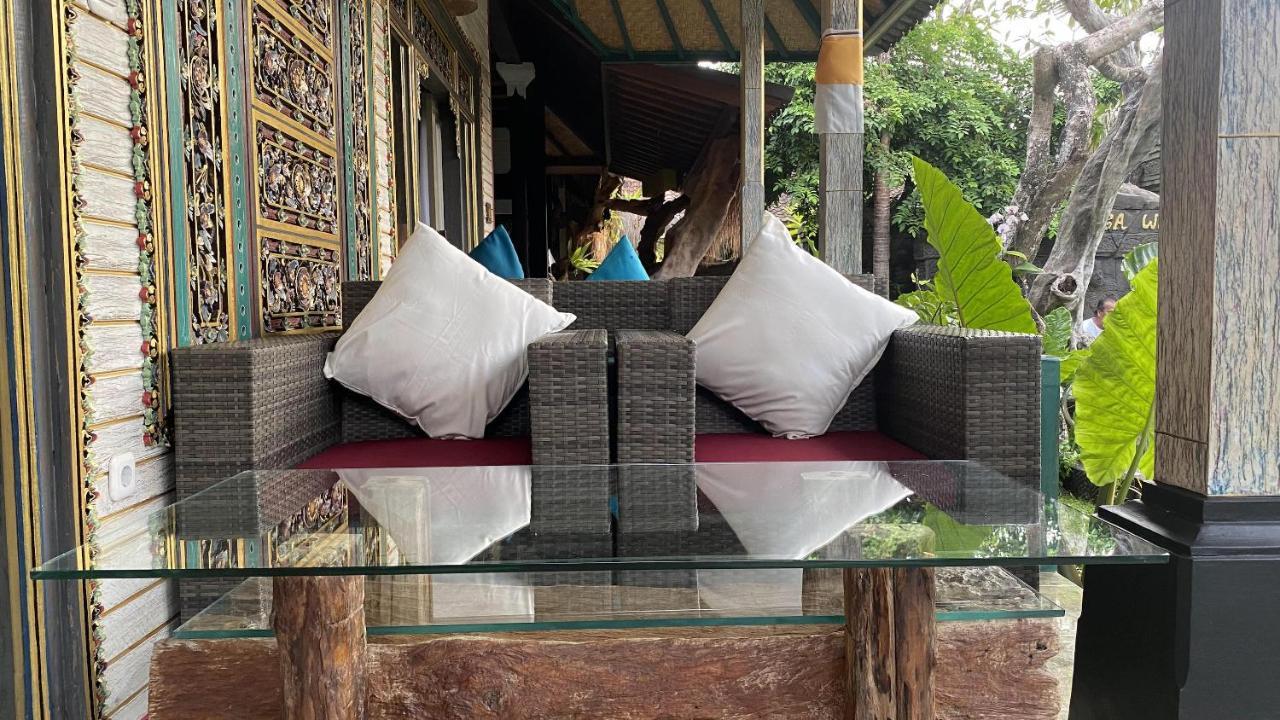 Villa Telaga Wana 苏卡瓦提 外观 照片
