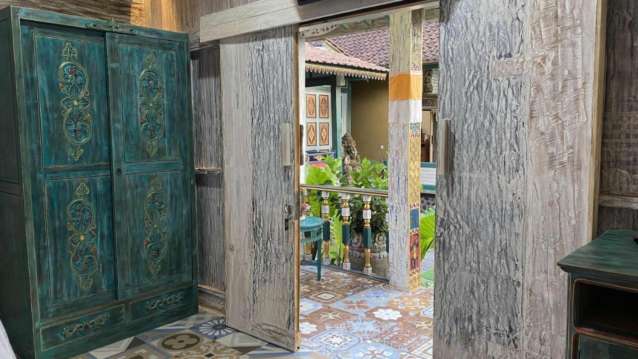 Villa Telaga Wana 苏卡瓦提 外观 照片