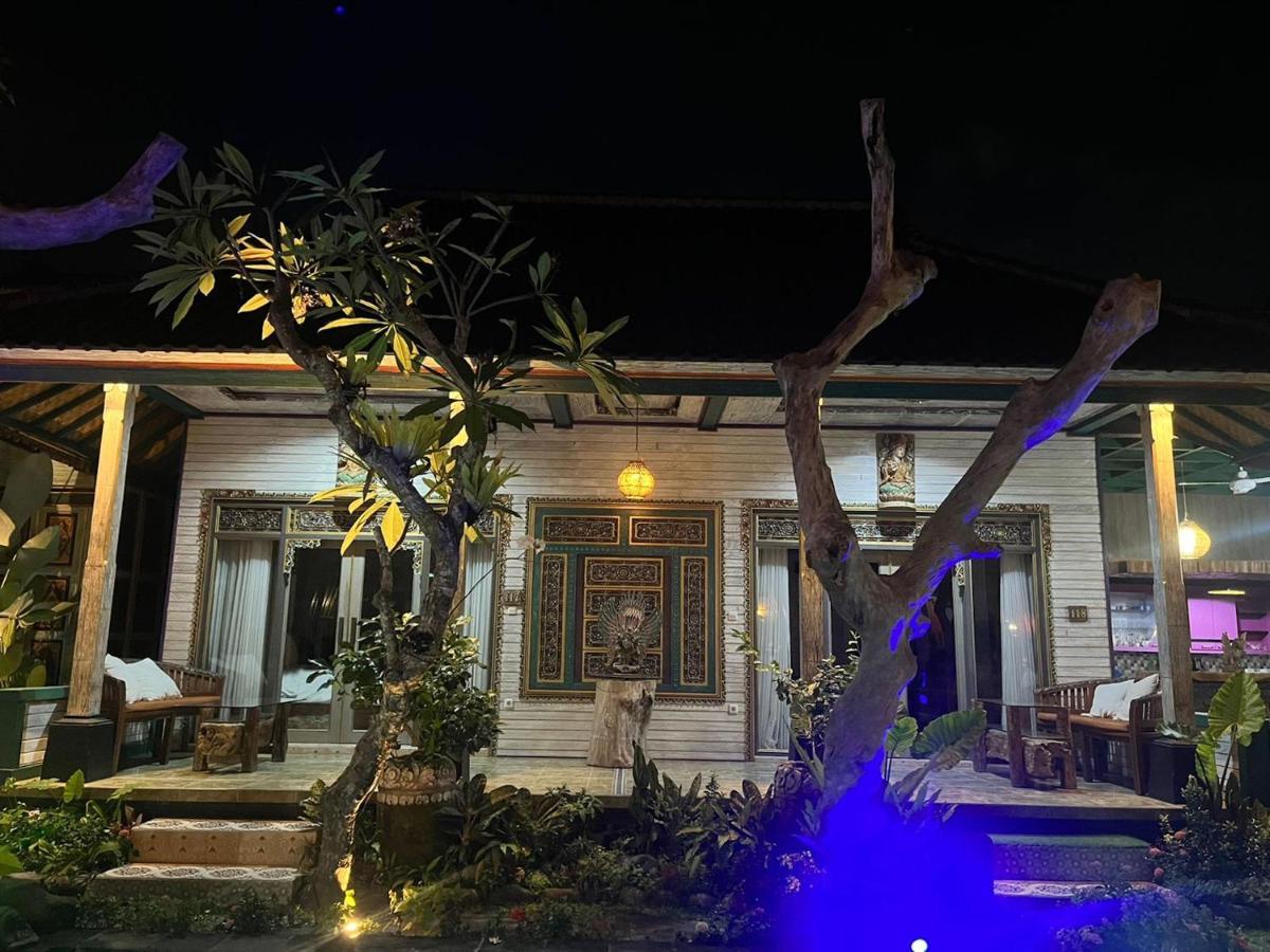 Villa Telaga Wana 苏卡瓦提 外观 照片